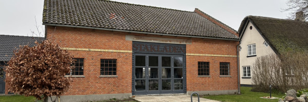 Stakladen